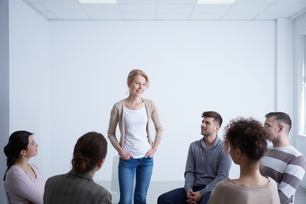 Group therapy discussion at inpatient meth rehab in San Diego