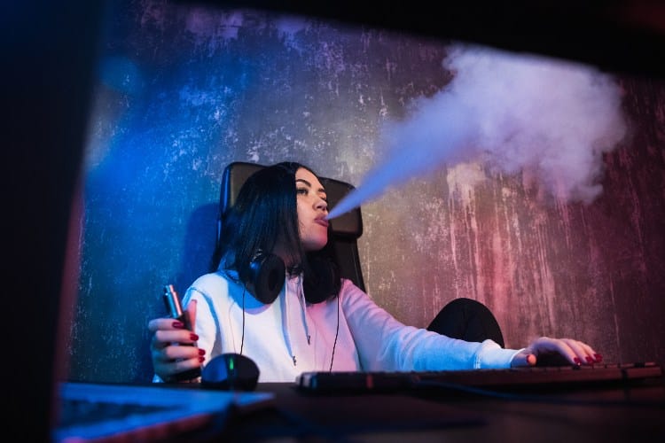Marijuana Vapes: What’s in them and is it dangerous?