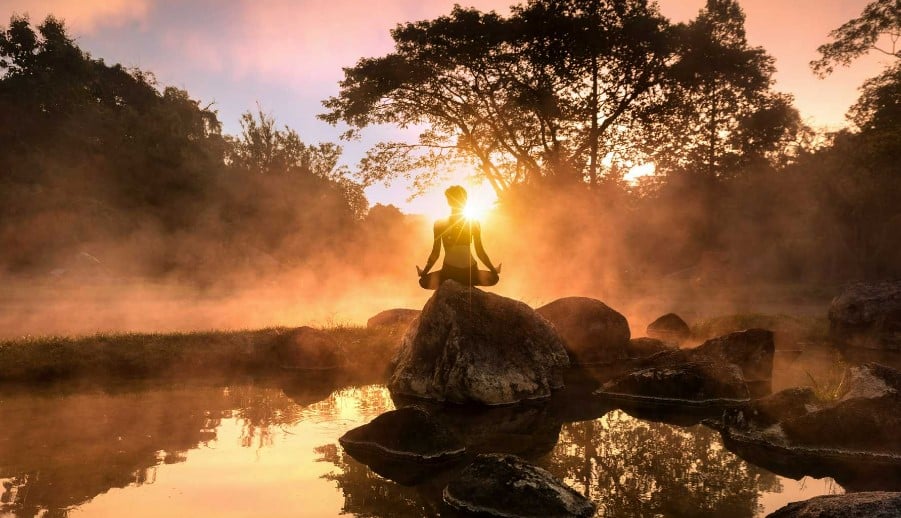 The Best Meditation Apps for Recovery