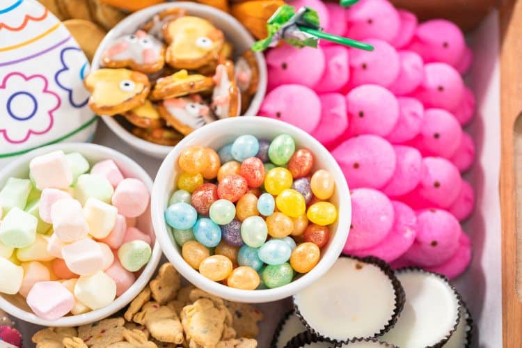Sugar Addiction: Signs, Symptoms and Solutions